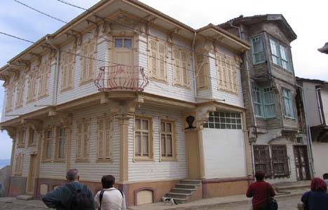 Öğrenciler TÜBİTAK projesiyle Mudanya evlerini tanıtacak!