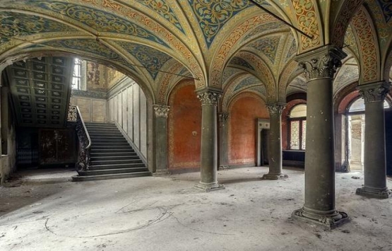 Unutulmuş lüks villalar!