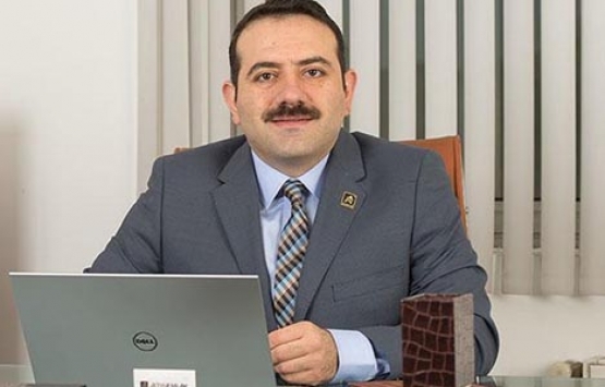 Belgesi olmayan emlakçılık yapamayacak!