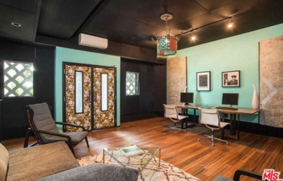 Frances Bean Cobain, emlak zengini olma yolunda!