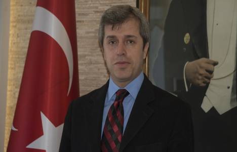 Ahmet Çınar kimdir?