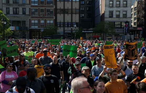 New York ta inşaat çalışanları Ben de varım dedi!