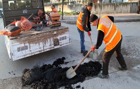 Kocaeli'de yol bakım çalışmaları devam ediyor!