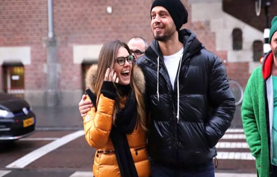 Aslı Enver ve Murat Boz ev bakmaya başladı!