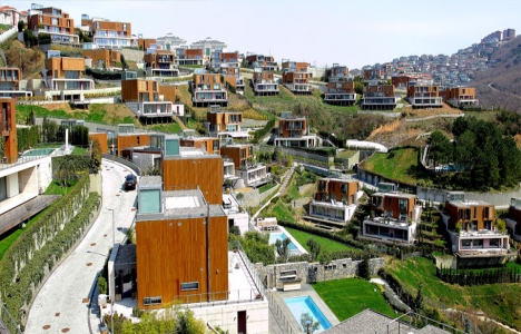 Engin Altan Düzyatan-Neslişah Alkoçlar Çubuklu Vadi Evleri nden ev aldı!