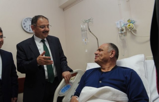 Mehmet Özhaseki'den Esat Öztürk'e ziyaret!