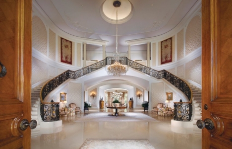 Petra Stunt ın Los Angeles taki malikanesi 200 milyon dolara satışta!