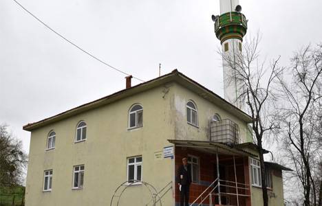 Miras anlaşmazlığı camiyi satılığa çıkarttırdı!