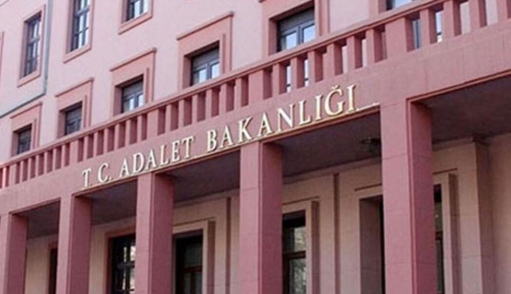 Adalet Bakanlığı sözlü sınavla çok sayıda sözleşmeli personel alacak!