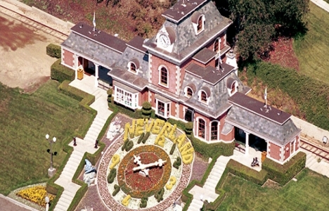 Michael Jackson'ın çiftliği Neverland 100 milyon dolara satışa çıktı!