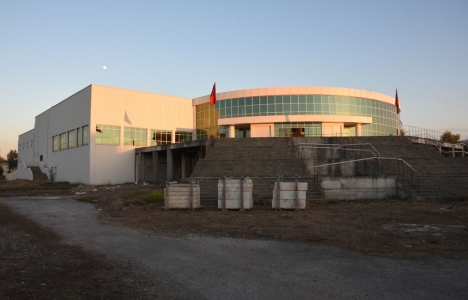 Düzce Kültür Merkezi bayramdan önce açılacak!