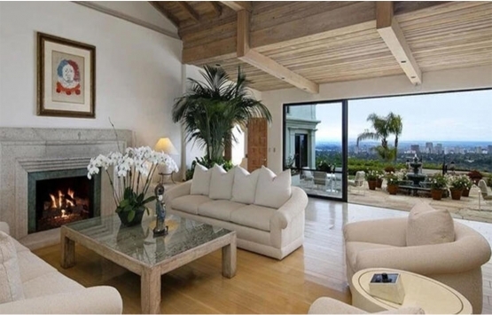 LeBron James efsanelerin yaşadığı malikaneyi satın aldı!