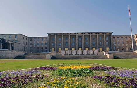 TBMM'de milletvekillerine 90 metrekarelik odalar yapılacak!