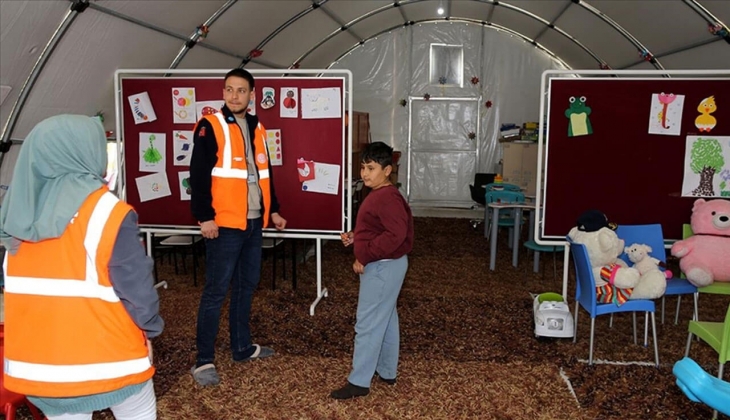 Depremden etkilenen şehirlerdeki öğretmenler hangi illere tayin isteyebilecek? Öğretmenlerin tayin başvuruları ne zaman?
