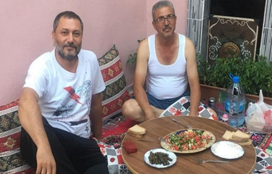 Hüsnü Şenlendirici İzmir e yerleşti!