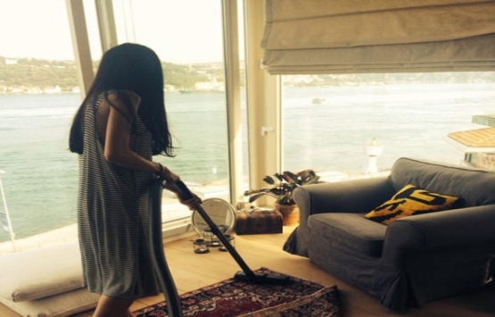 Cemre Kemer in boğaz manzaralı muhteşem evi!