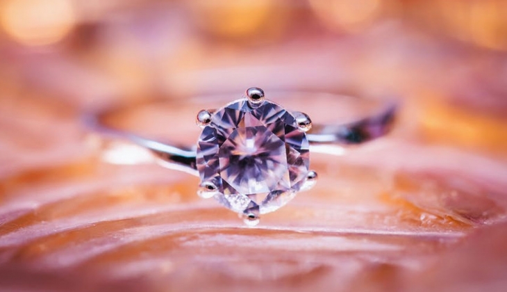 Pırlantalarda dev kampanya! Tam yüzde 60 indirim! Tektaş, kolye, bileklik... 6 Eylül 2022 fiyat listesi...