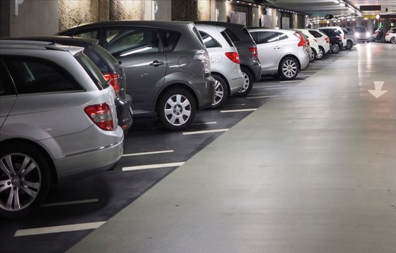 Apartmanlarda otopark kullanımı neye göre belirlenir?