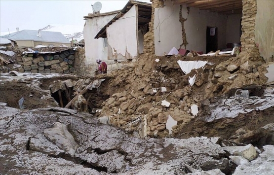 Van Başkale ve Saray'da depremzedeler konutlarına sonbaharda kavuşacak!