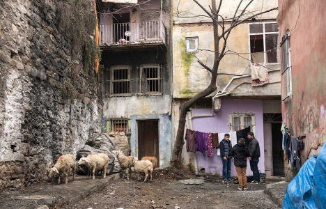 Tarlabaşı’da kentsel dönüşüm sergisi açıldı!