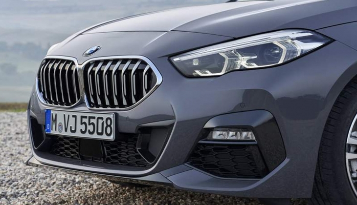 Sınıfının en heyecan verici aracı olan BMW 2 serisi Mayıs zammı merak ediliyor!