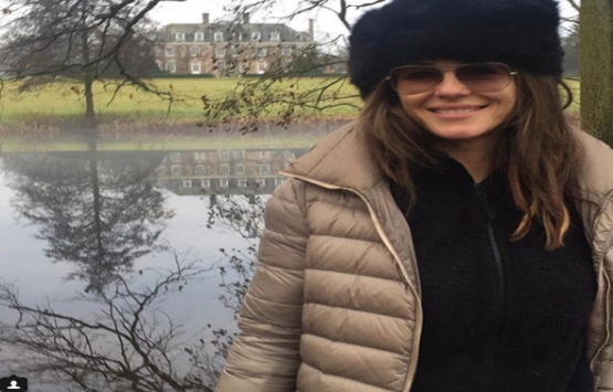 İngiliz oyuncu Elizabeth Hurley in 6 milyon sterlinlik evi!