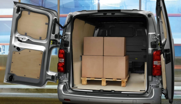 Opel ticari araçalarda kaçırılmayacak fırsat! İşte Opel Vivaro Cargo’nun 15 Eylül 2022 fiyat listesi...