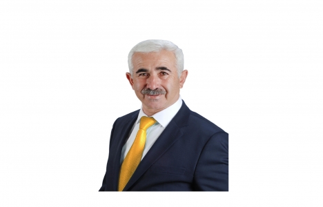 Süleyman Topçu kimdir?