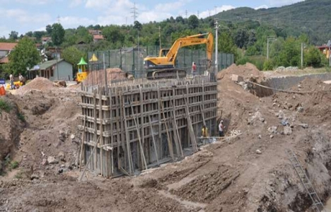 Kocaeli Eşme Maden Deresi’ne modern köprü!