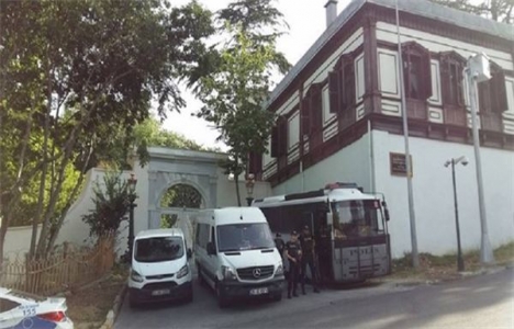 Mimarlar Odası'nın Yıldız Sarayı'ndaki binası TBMM'de konu oldu!