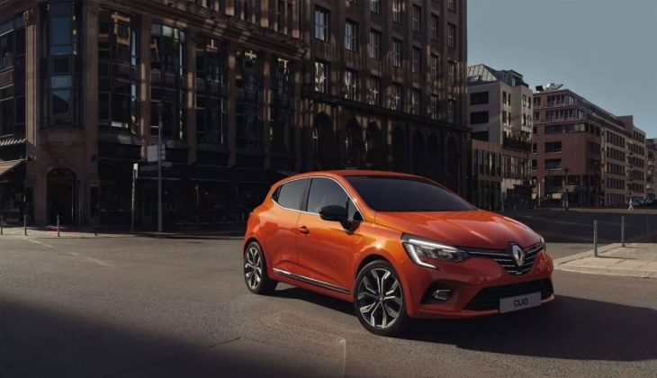 Renault Clio'ya ikinci dev zam! Clio 1 milyon TL oldu! 17 Temmuz 2023 fiyat listesi...