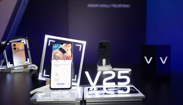 FIFA Dünya Kupası  resmi akıllı telefonu olmuştu! Vivo V25 Kaç TL? 30 Aralık 2022 Fiyat Listesi