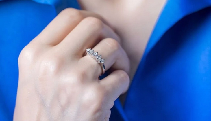 Blue Diamond'dan beştaş pırlanta yüzüklere dev indirim! 18 Kasım 2022 fiyat listesi...