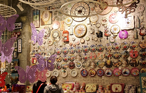 Kentsel dönüşüm hediyelik eşya sektörünün de yüzünü güldürdü!