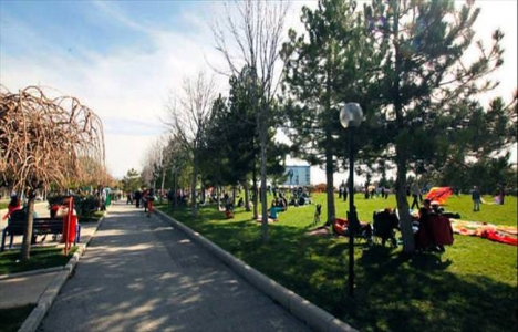 Çankaya Belediyesi Ahlatlıbel Parkı'nı Büyükşehir'e iade etti!