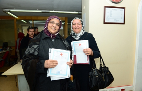 Pendik'te imar uygulamaları çerçevesinde 17 bin 147 tapu dağıtıldı!