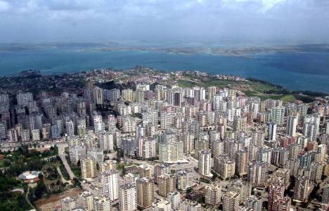 Adana'da bulvar açmak amacıyla yıkıma devam ediliyor! 