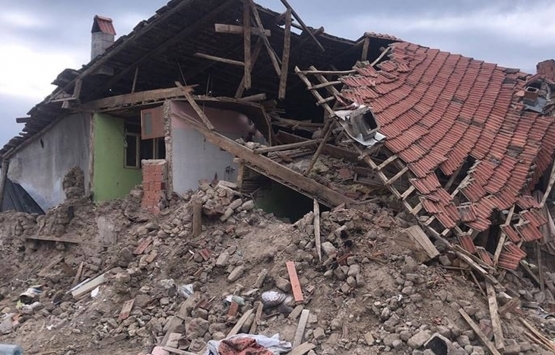 Teoman Sancar dan Denizli Acıpayam deprem konutları açıklaması!