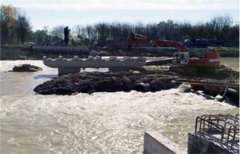 Sakarya Çatalköprü’deki köprü inşaatında sona gelindi!