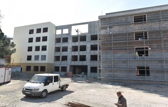 Bursa Mehmet Akif Ersoy Ortaokulu'nun inşaatı tamamlanıyor!