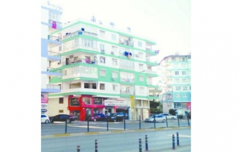 Antalya Muratpaşa'da binalar Akdeniz renklerine boyanıyor!