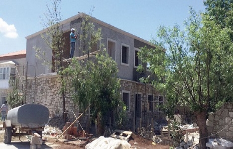 Fatih Terim kızına Alaçatı da 1.5 milyon dolara ev aldı!