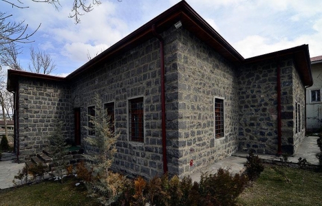 Ağrı'da tarihi gar kütüphane oldu!