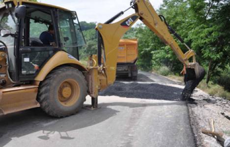 Kartepe yol yenileme çalışması kapsamında 3 bin 250 ton asfalt kullanıldı!