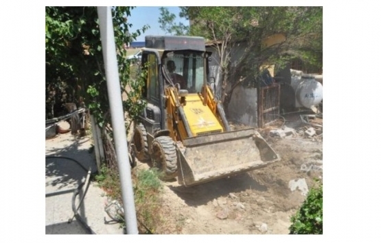 Lefkoşa'da yeşil alanı ihlal eden yapılar yıkılıyor!