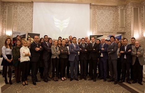 Glorest, Türkiye'den ev alana mobilyaları hediye ediyor!