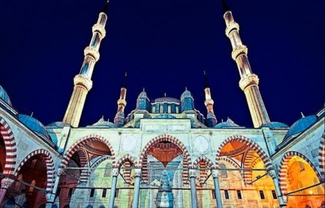 İzmir Konak Çınarlı'ya yapılacak camiye engel mi olunuyor?