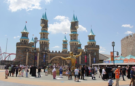Vialand Eylül ayında 3.2 milyon ziyaretçiyle rekor kırdı!