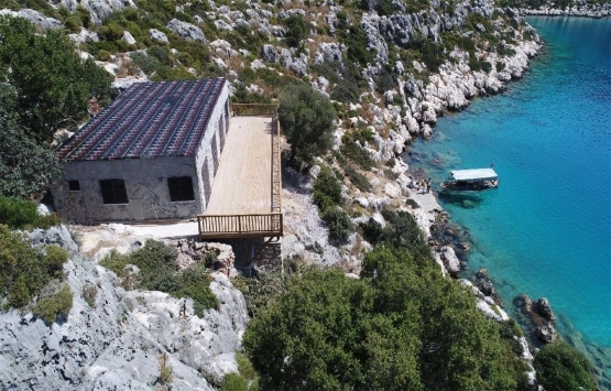 Corona fırsatçıları Antalya Kekova Koyu’na 48 saatte villa yaptı!