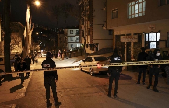 Ankara da temeli kayan 8 katlı bina tahliye edildi!